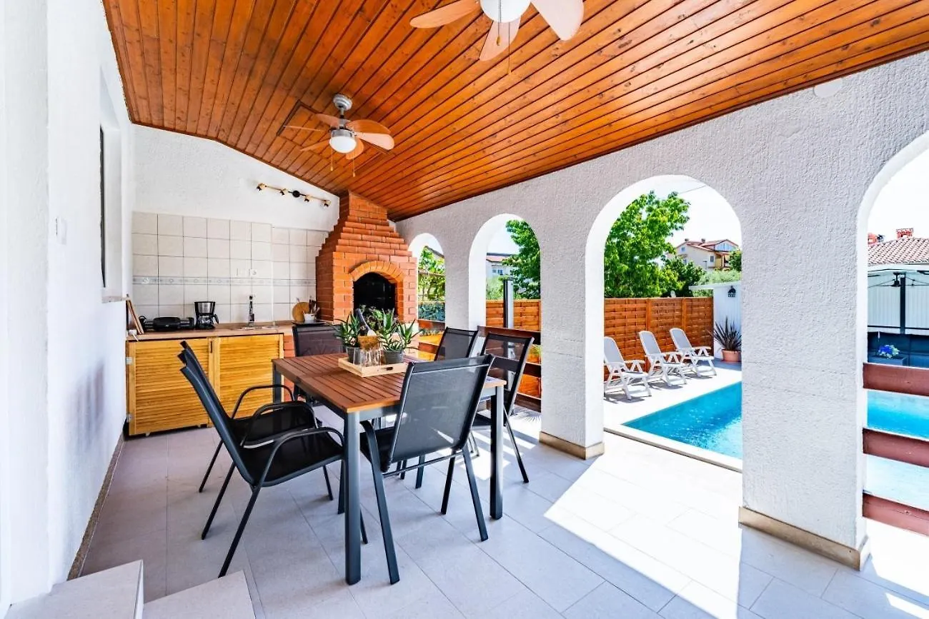 Holiday House Nada With The Pool Fazana 0*,  Croatia